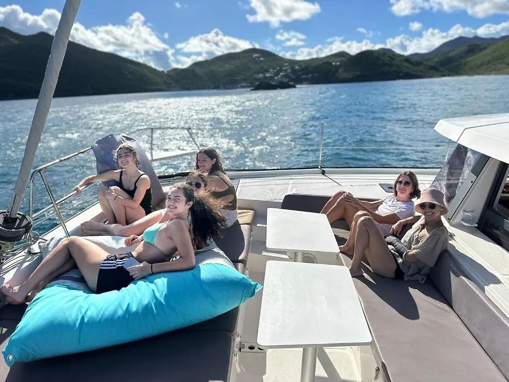 Catamaran Zephyr Experience Exclusive Navigation, Diner, Nuit, Petit-Dejeuner Inclus Flamands